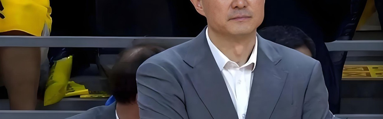 领先18分却输球！杜锋给球迷留下3大谜题，让人看不懂